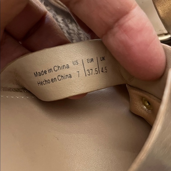 Aldo Gold Wedge Sandals with Buckle Detail used good condition - Picture 12 of 13